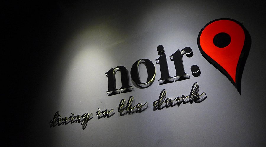 noir-candle.jpg